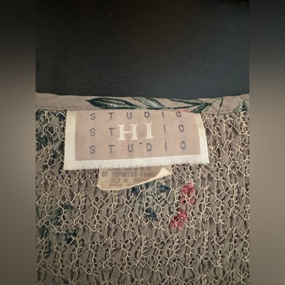 Vintage HI Studio Button Down Top - Picture 3 of 4